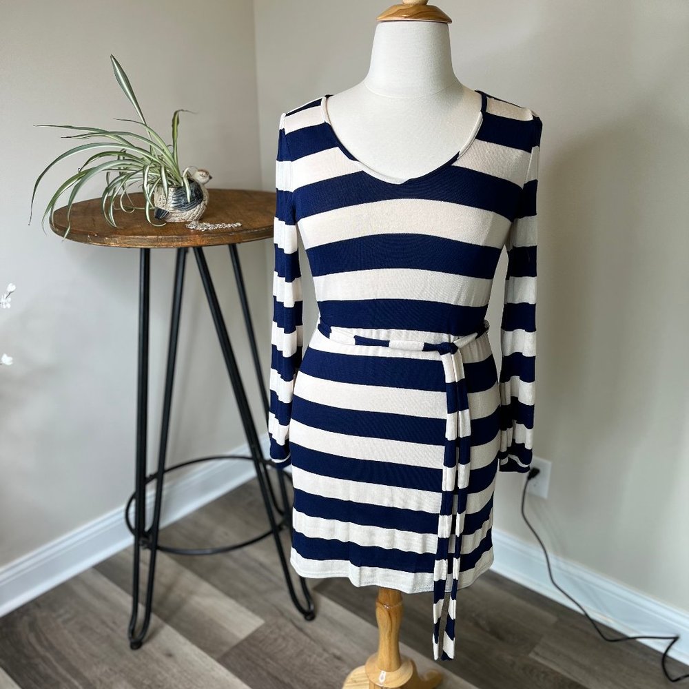 Pink Owl Apparel Size Large Dress with